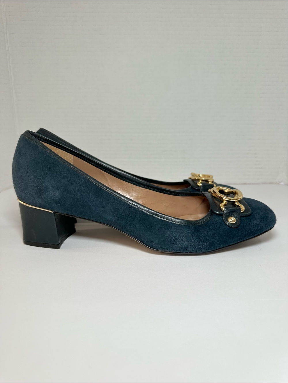 TALBOTS Women’s Teal Blue Suede Gold Buckle Trim Classic Low Block Heels- Size 8 - Picture 13 of 13